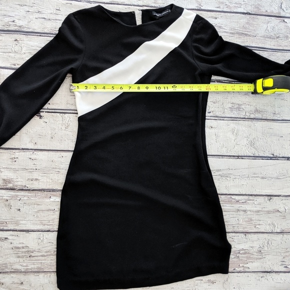 Zara Black and White Long Sleeve Dress. - Picture 5 of 7